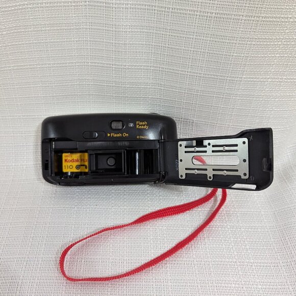 Vintage 90s 101 Dalmatians Kodak Camera - Picture 8 of 8